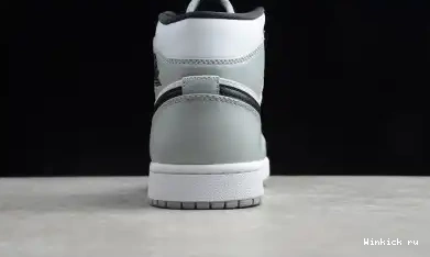 LIGHT JORDAN SMOKE 1 MID GREY AIR 0501